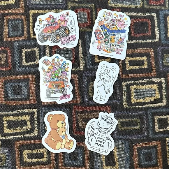 Lot/3 Brandy Melville Zip Pouches and Scrunchie NEW - Picture 9 of 9